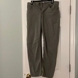 American Eagle Outfitters - gray slim straight slacks - size 28 x 30